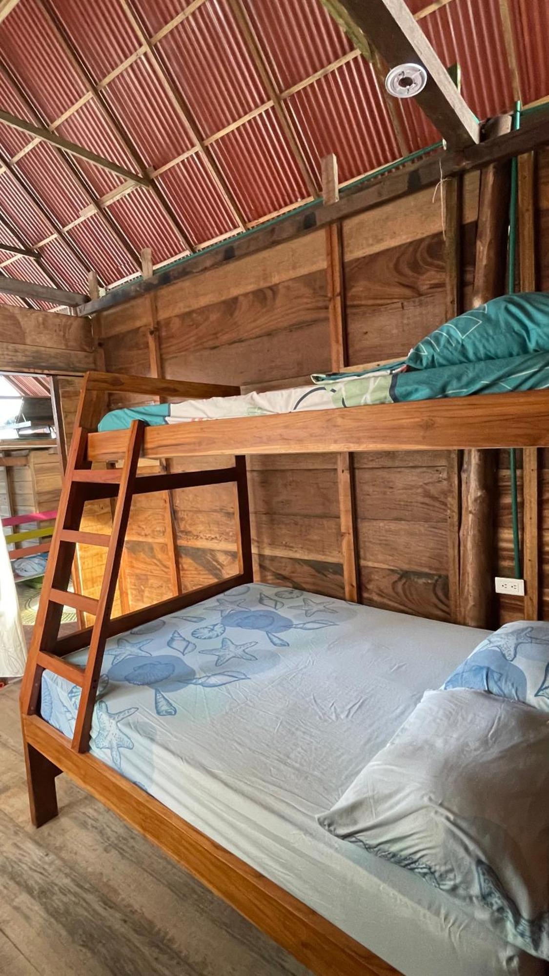 Hostal Velero Relax Guachaca Eksteriør billede