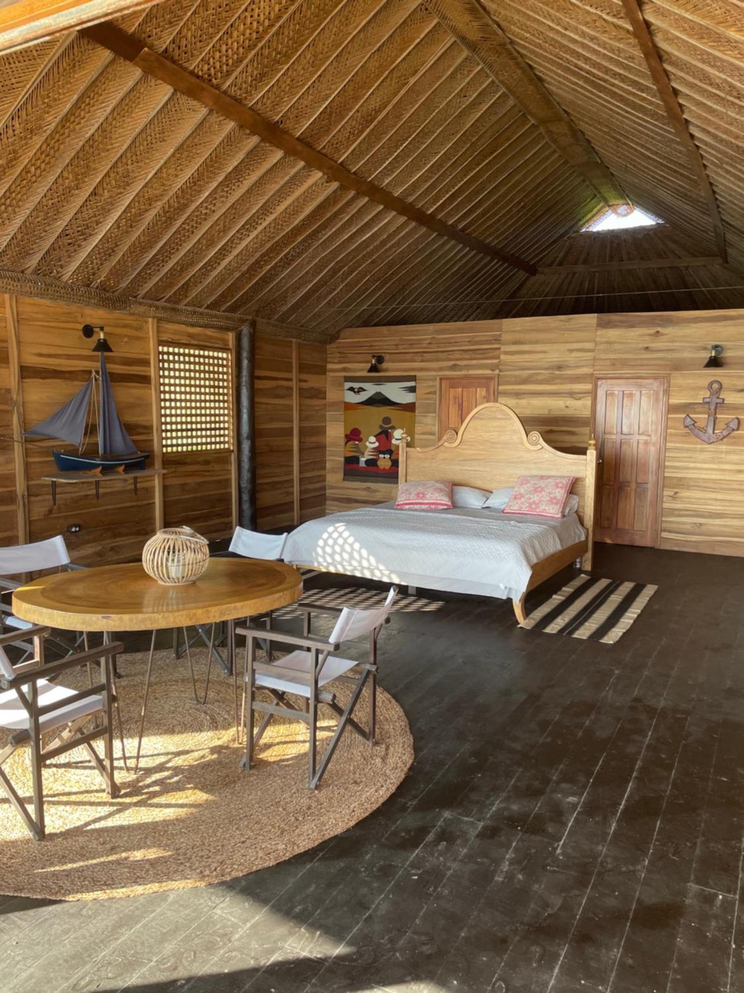 Hostal Velero Relax Guachaca Eksteriør billede
