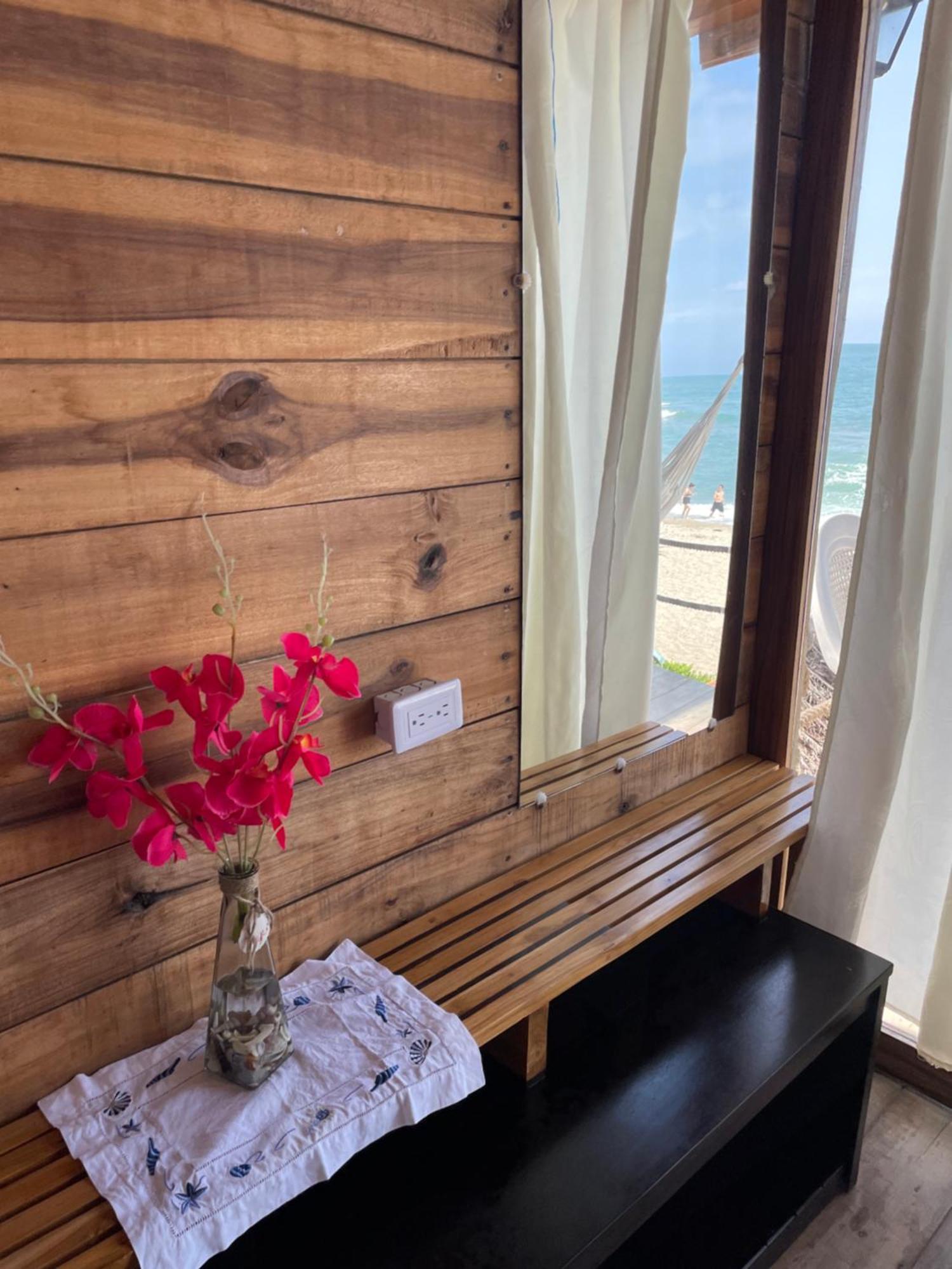 Hostal Velero Relax Guachaca Eksteriør billede