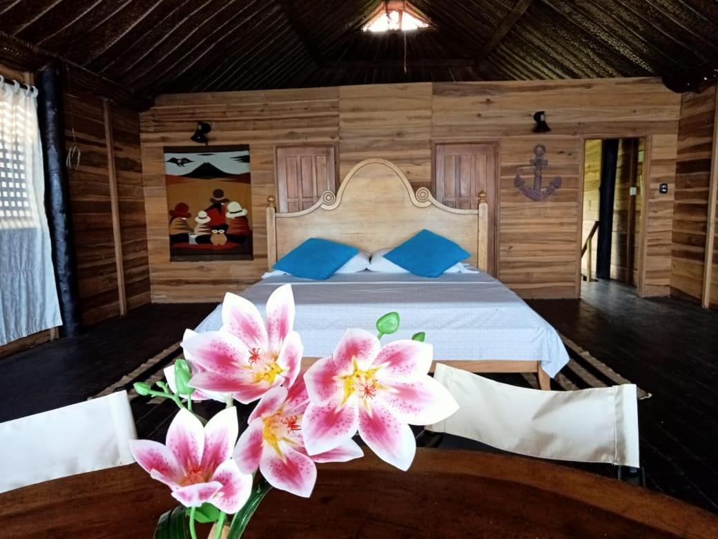 Hostal Velero Relax Guachaca Eksteriør billede
